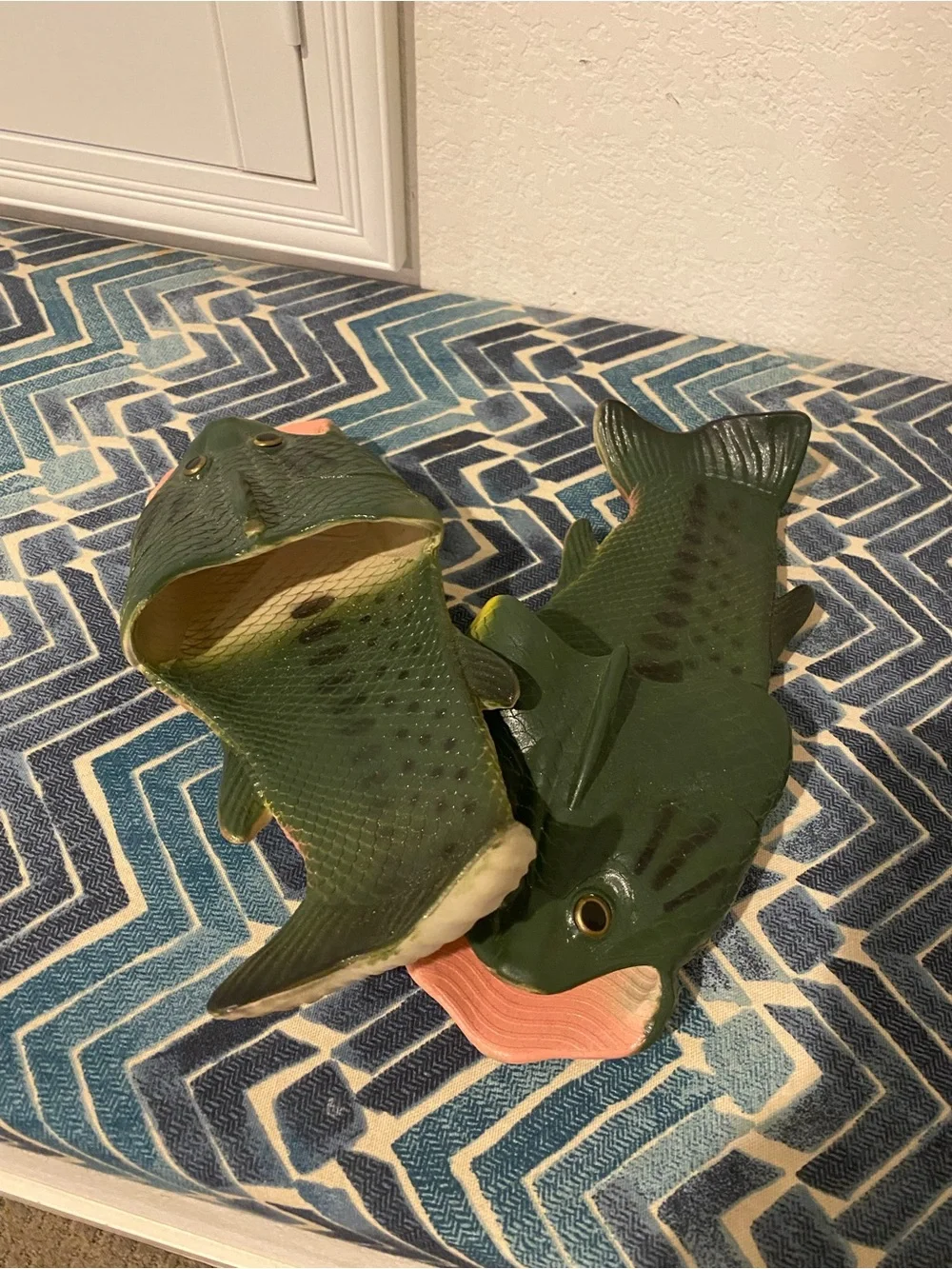 Green Fish Slip-On Pet House Slippers - Unbranded